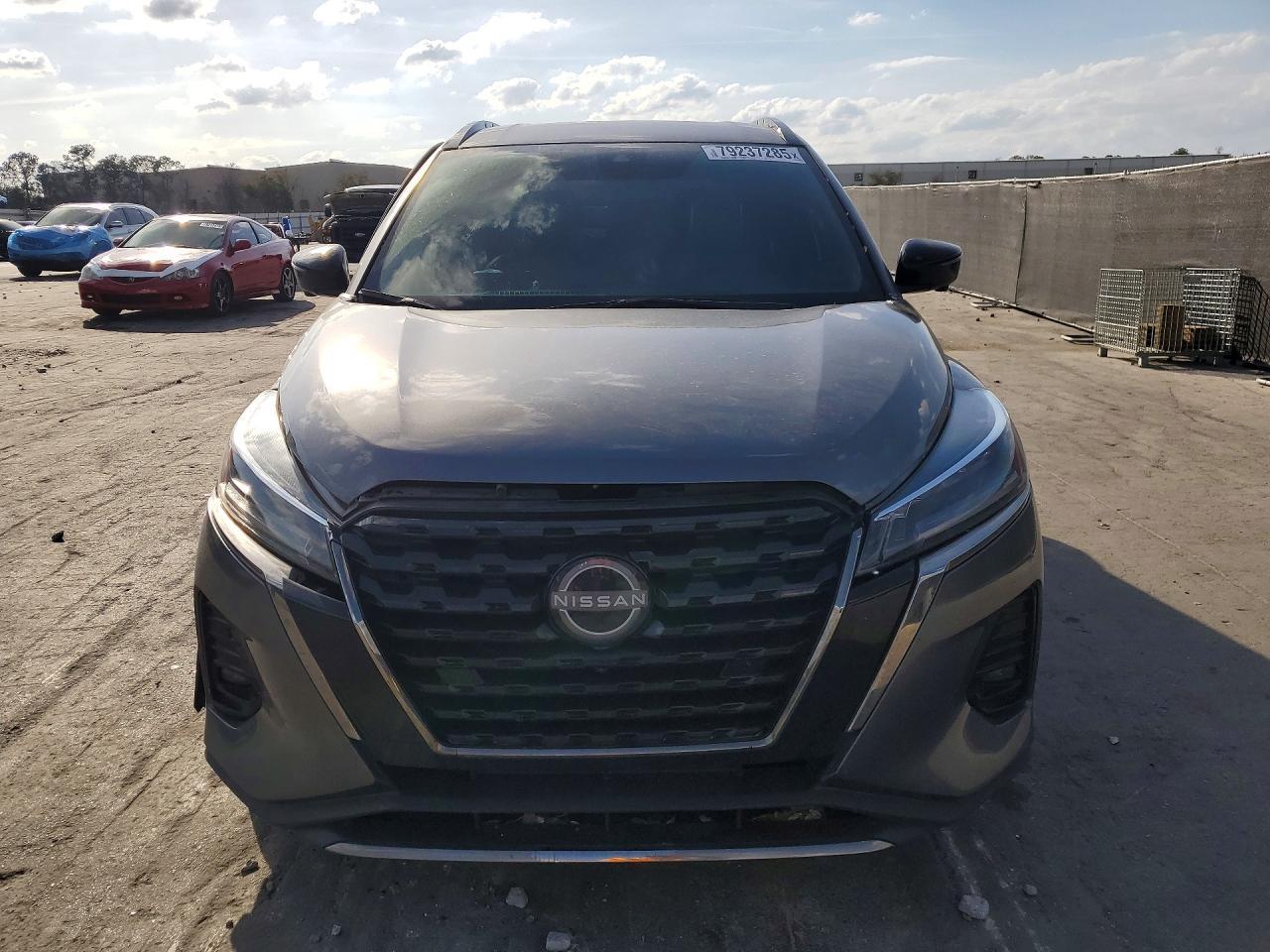 2024 Nissan Kicks Sr - zdjęcie 5