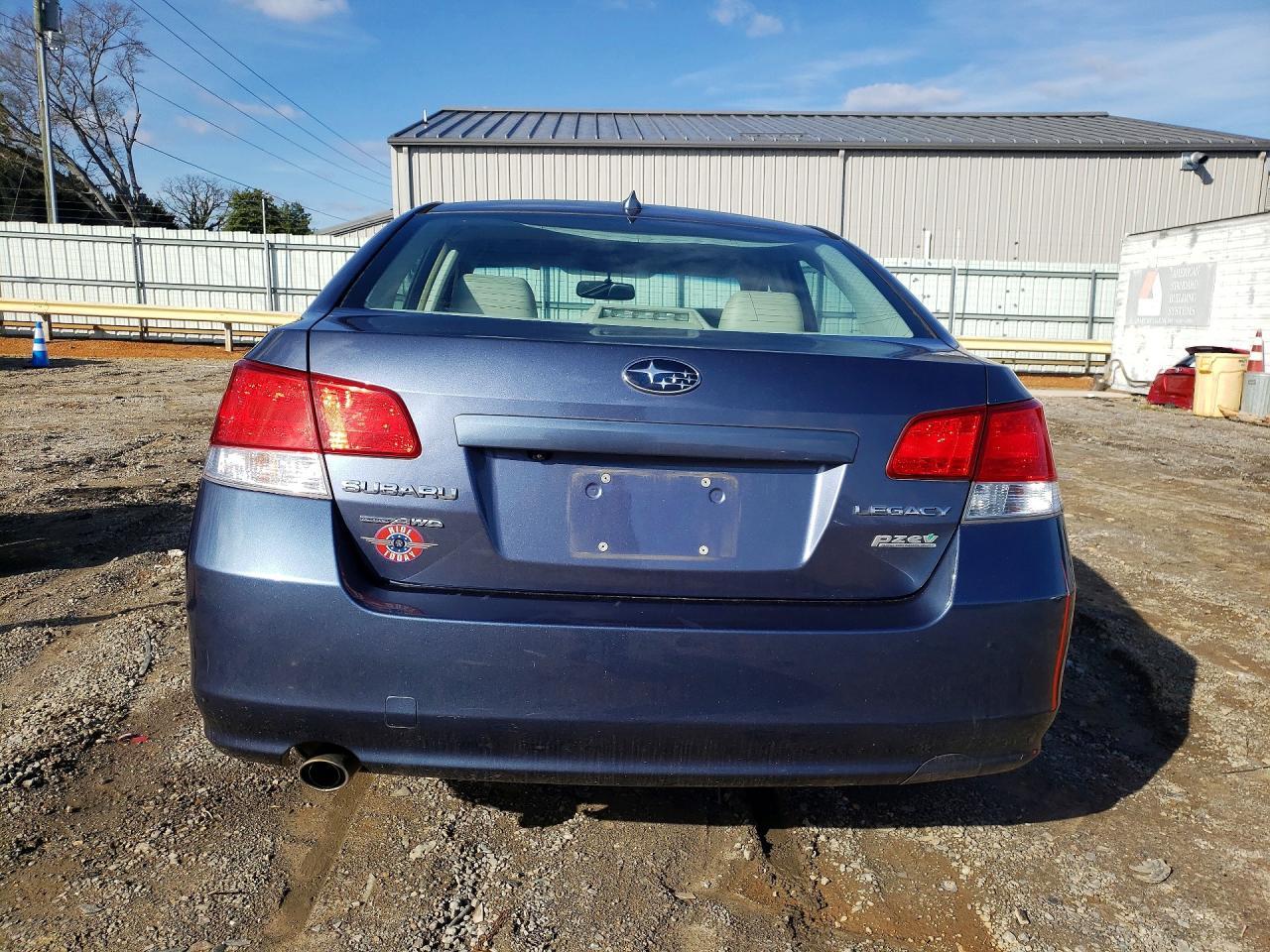 2014 Subaru Legacy 2.5I Limited - zdjęcie 6