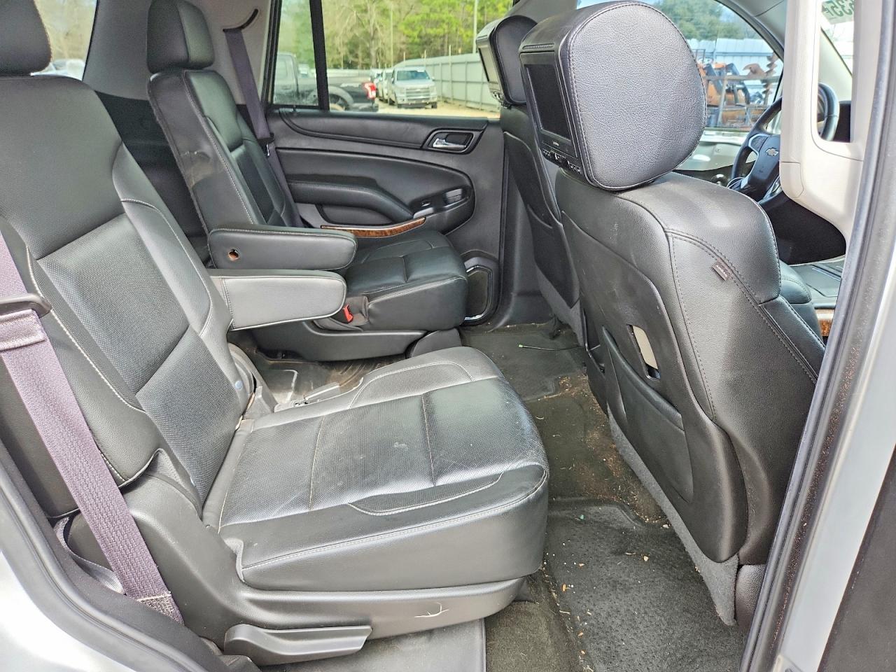 2016 Chevrolet Tahoe C1500 Ltz - zdjęcie 11