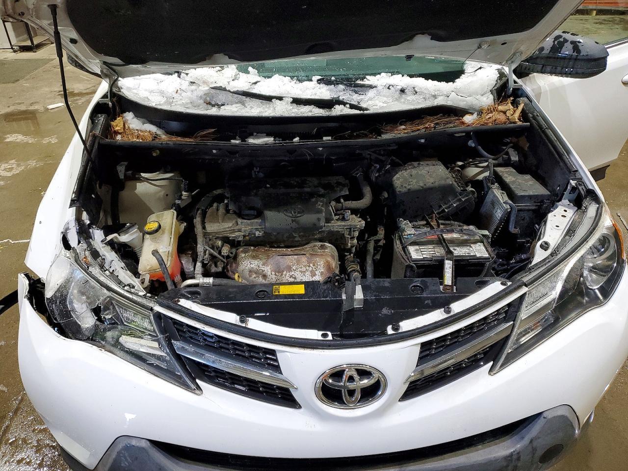 2015 Toyota Rav4 Le - zdjęcie 12