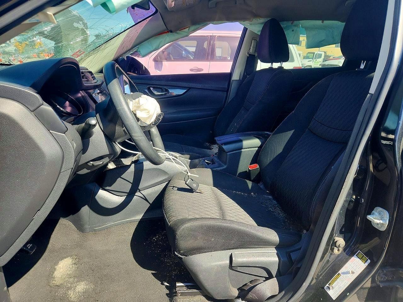 2017 Nissan Rogue S - zdjęcie 7