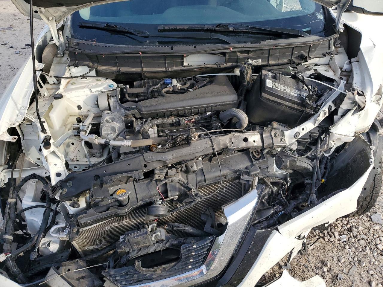 2020 Nissan Rogue S - zdjęcie 12