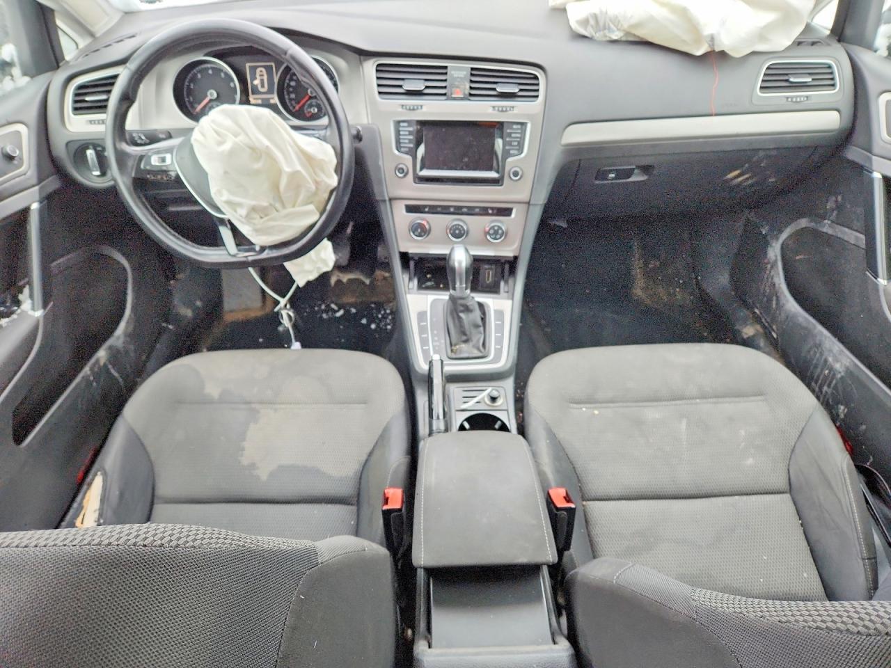 2015 Volkswagen Golf Sportwagen S - zdjęcie 8