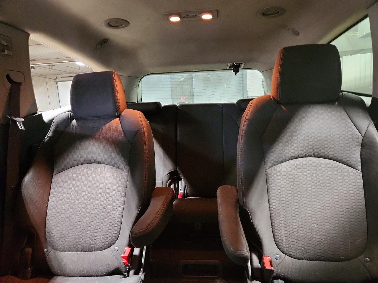 2014 Chevrolet Traverse Lt - zdjęcie 10