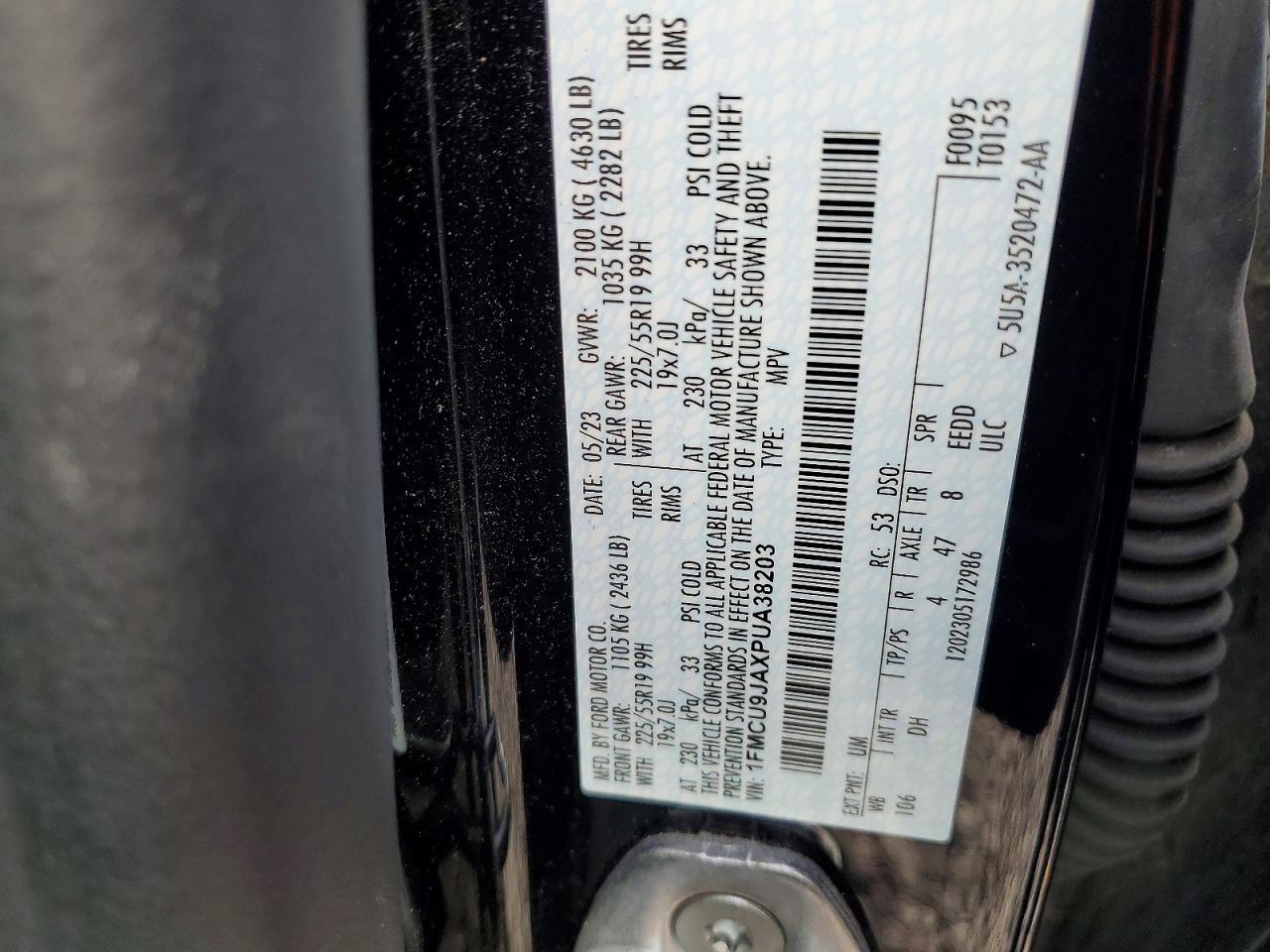 2023 Ford Escape Platinum - zdjęcie 13