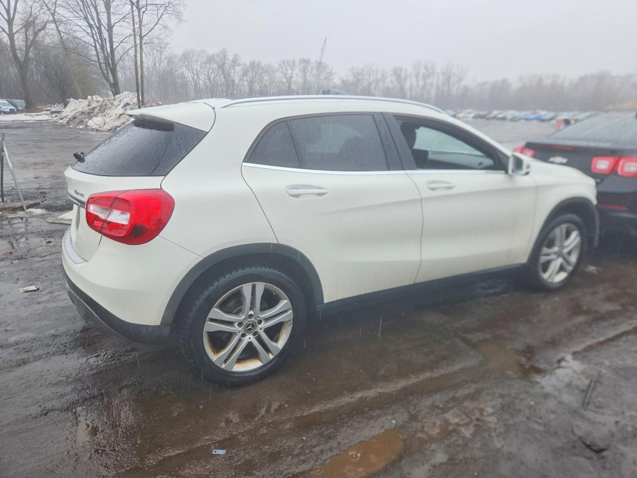 2018 Mercedes-Benz Gla 250 4Matic - zdjęcie 3