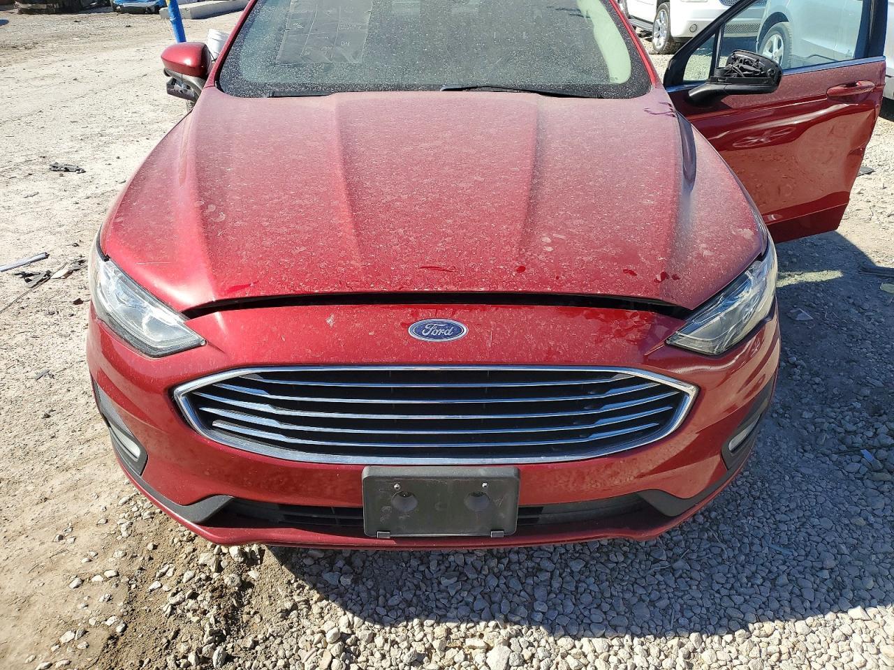 2020 Ford Fusion Se - zdjęcie 11