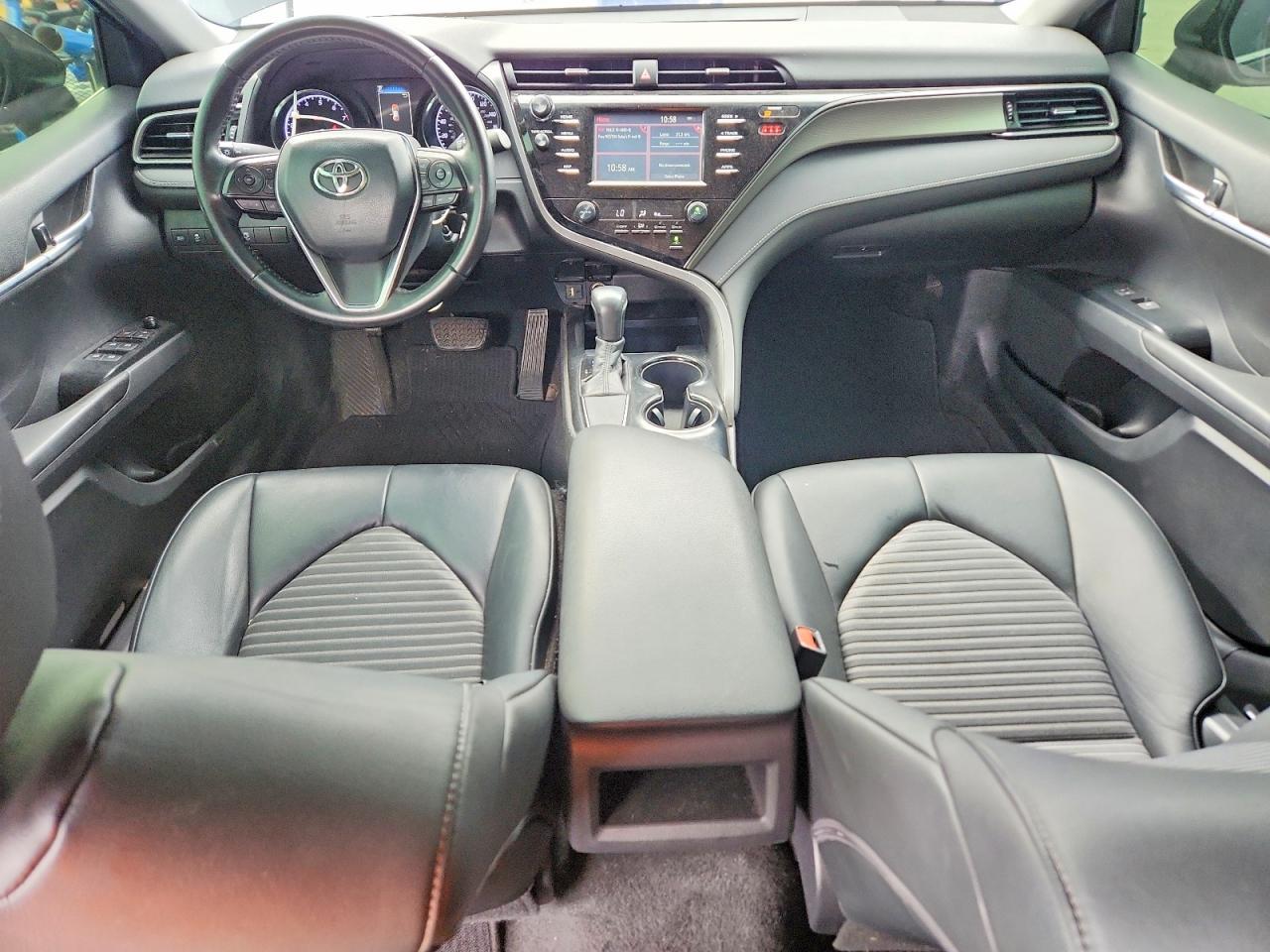 2019 Toyota Camry L - zdjęcie 8