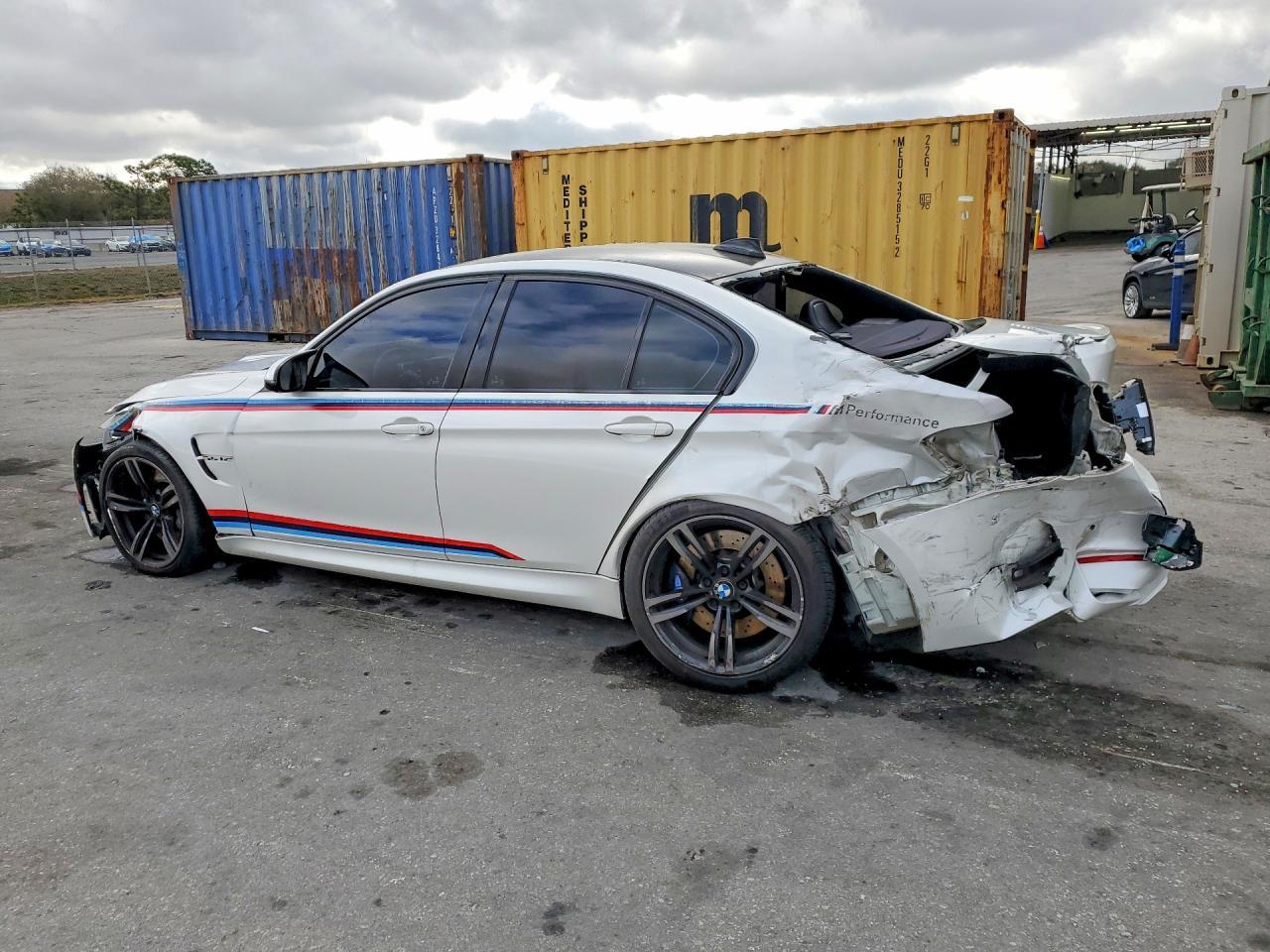 2018 BMW M3 - zdjęcie 2