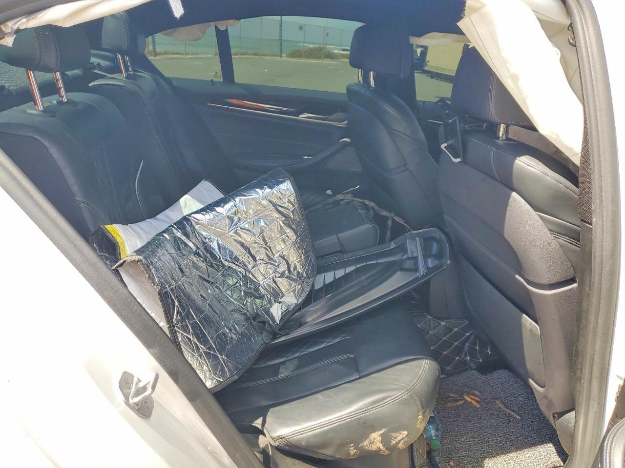 2018 BMW 540 I - zdjęcie 10