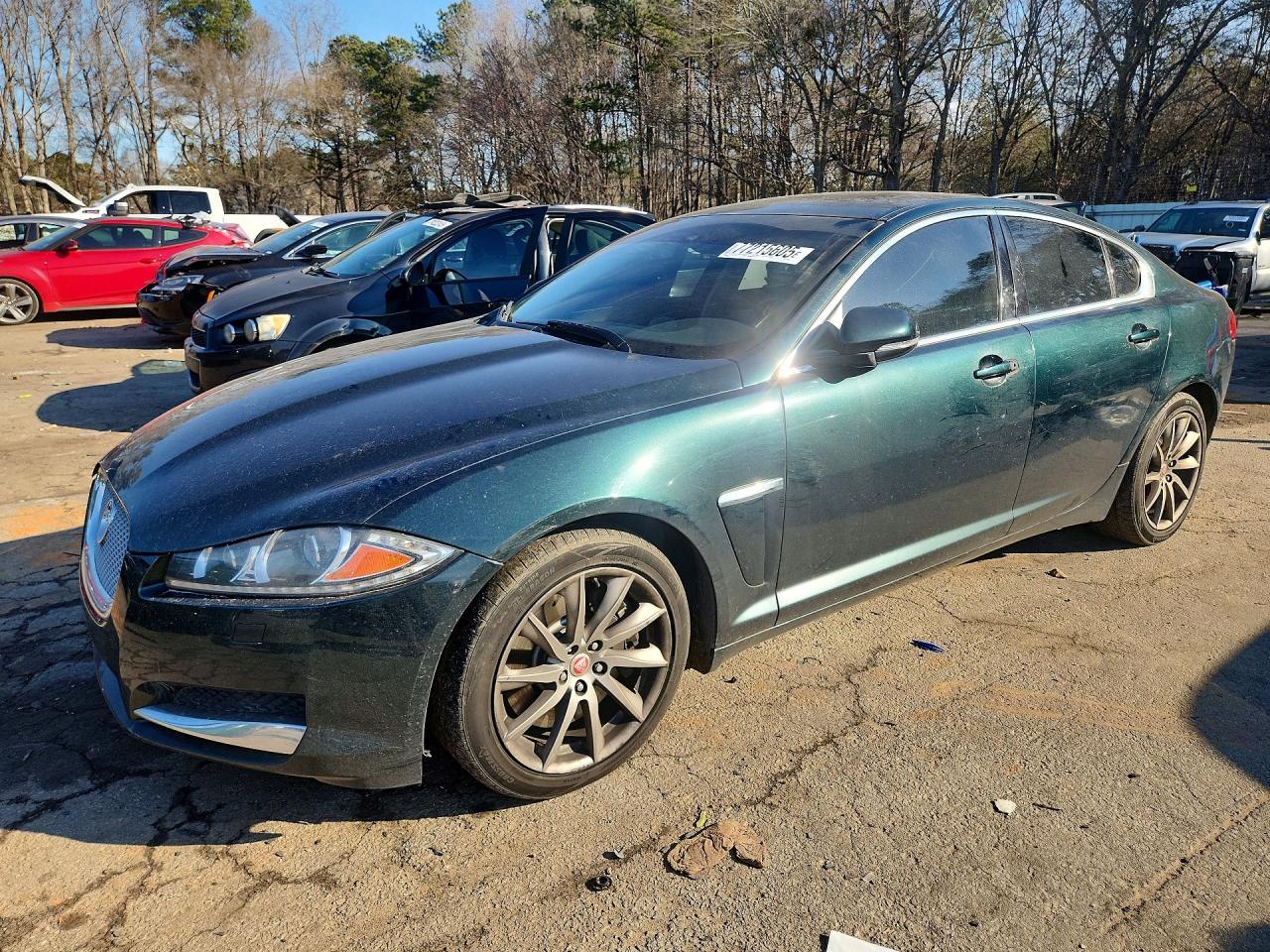 2014 Jaguar Xf - zdjęcie główne