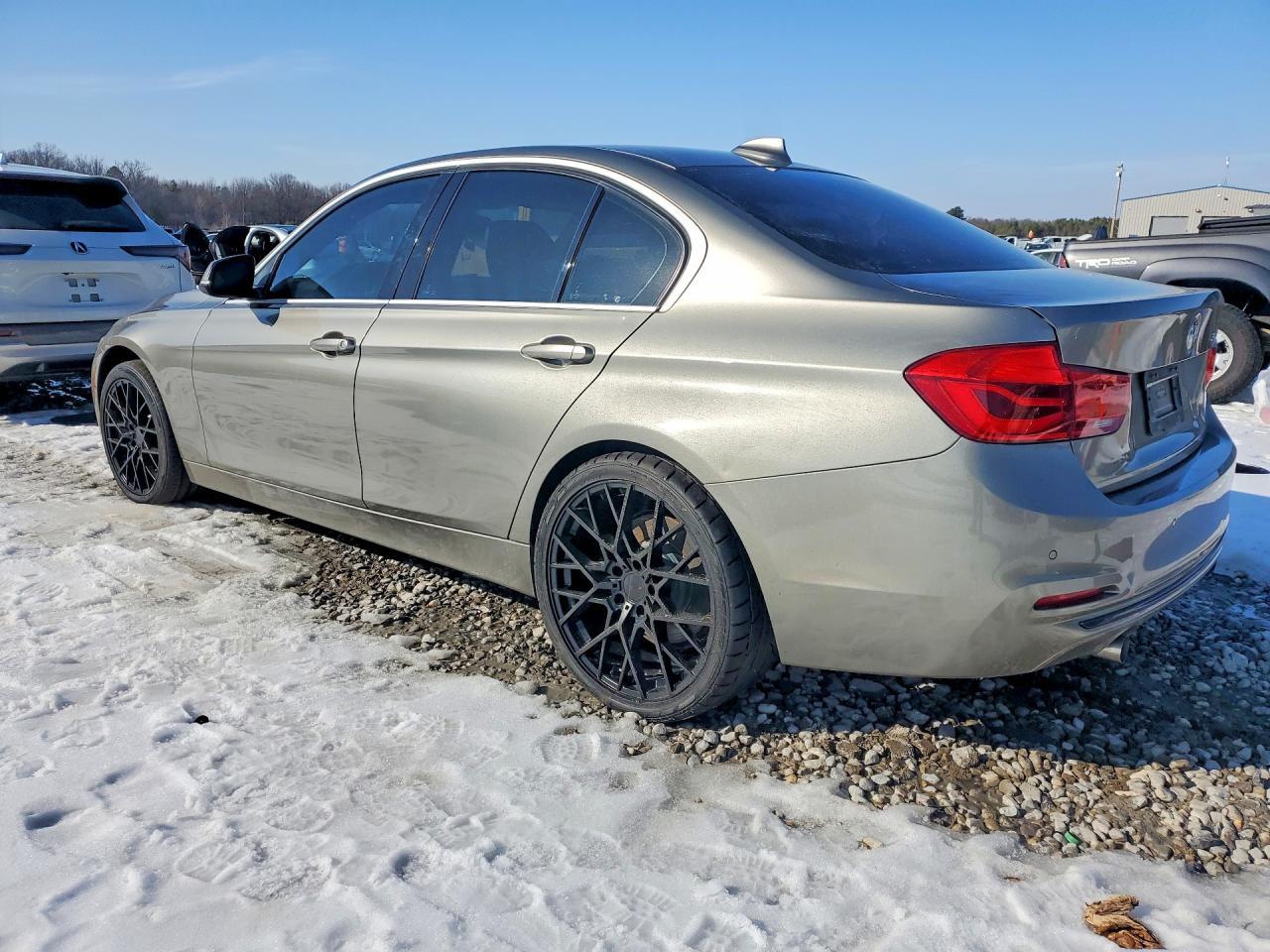 2016 BMW 340 I - zdjęcie 2