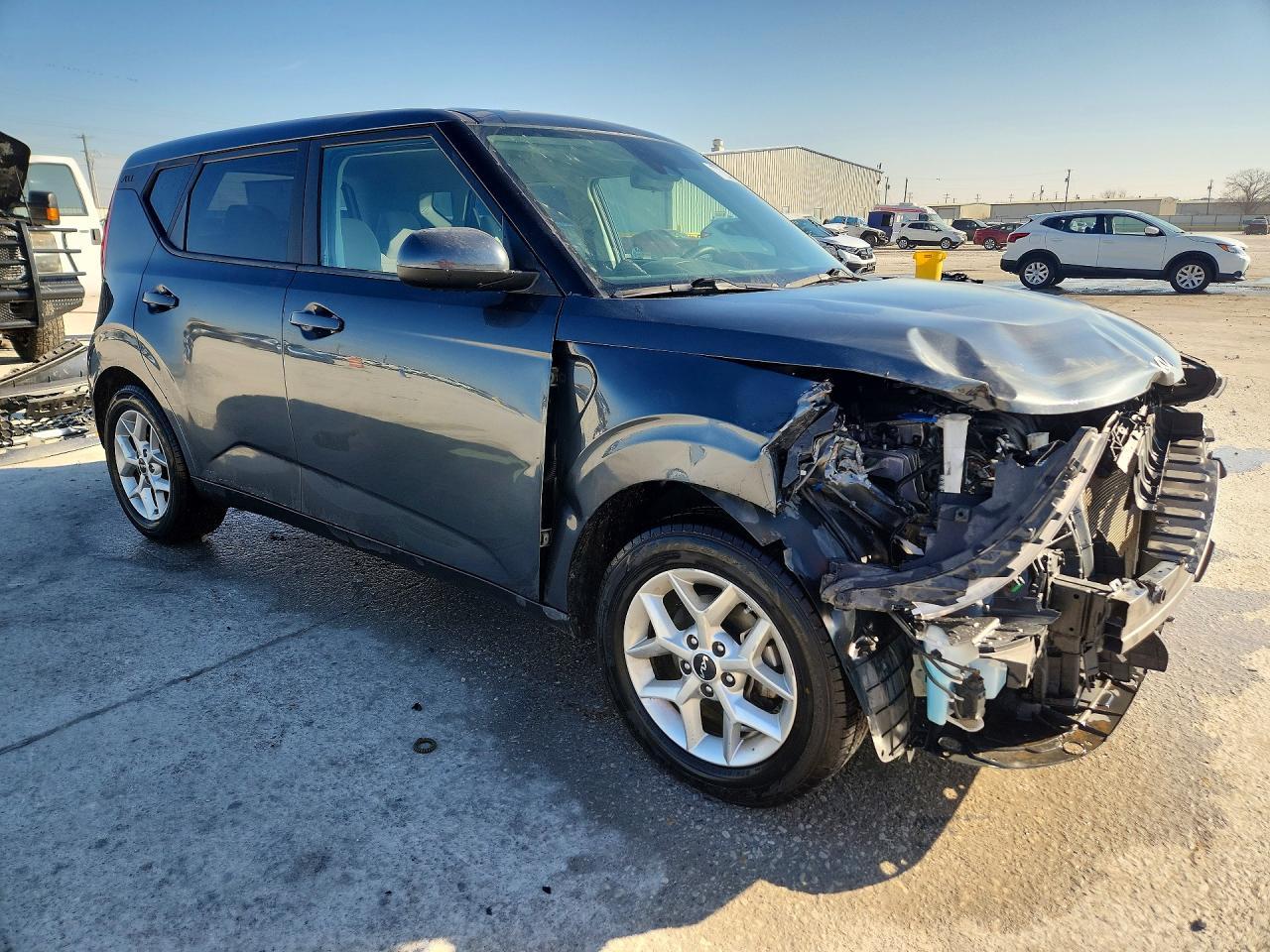 2022 Kia Soul Lx - zdjęcie 4