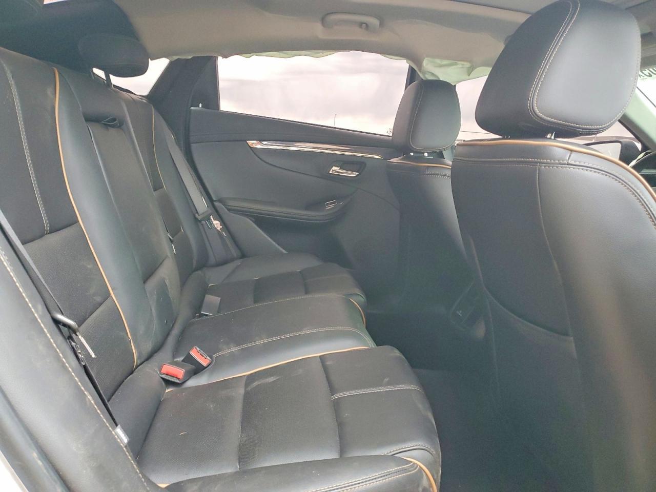 2019 Chevrolet Impala Premier - zdjęcie 10