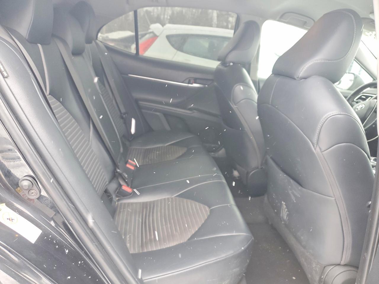 2018 Toyota Camry L - zdjęcie 10