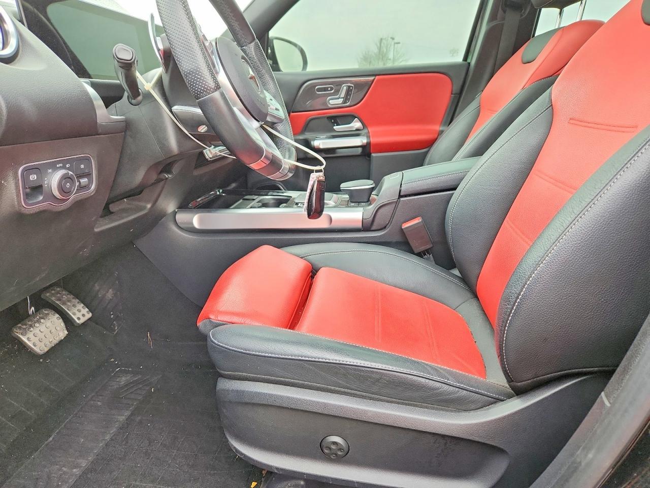 2021 Mercedes-Benz Glb Amg 35 4Matic - zdjęcie 7