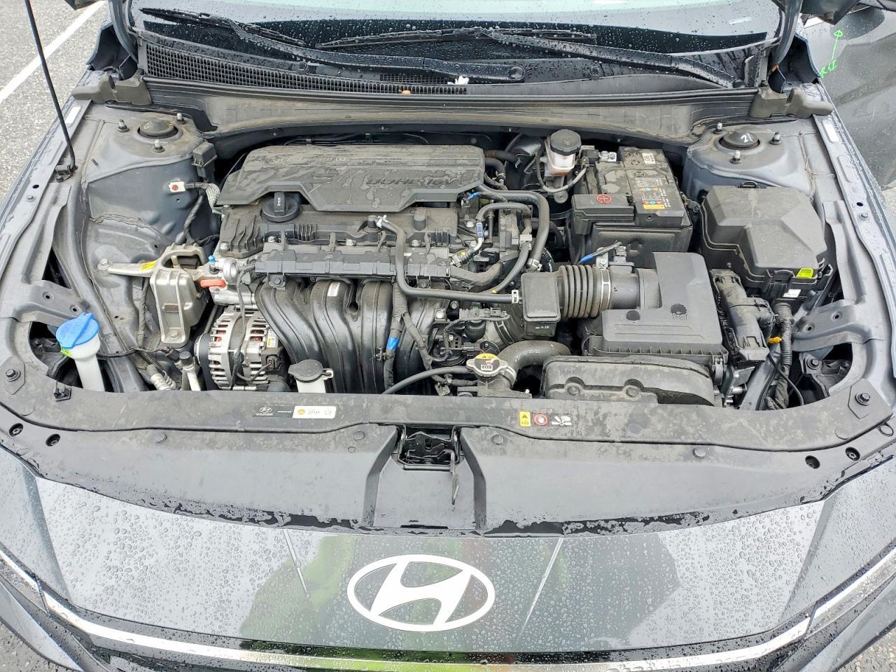 2024 Hyundai Elantra Sel - zdjęcie 11