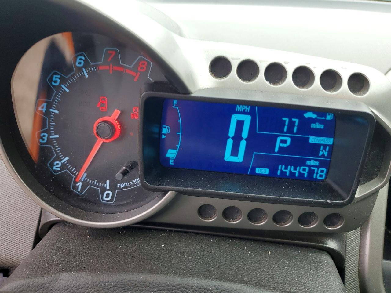 2015 Chevrolet Sonic Ls - zdjęcie 9