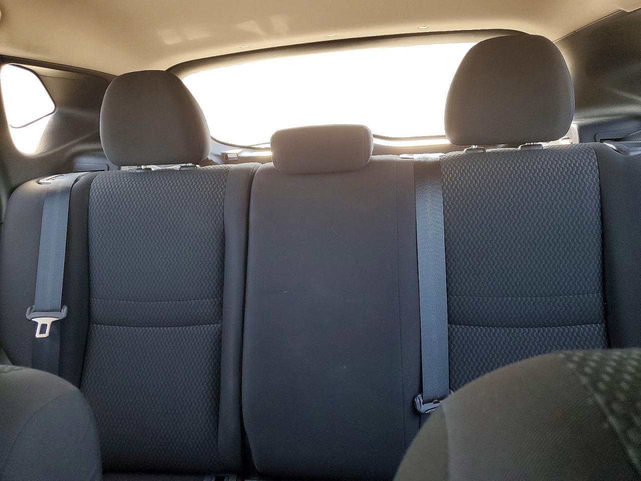 2019 Nissan Rogue Sport S - zdjęcie 10