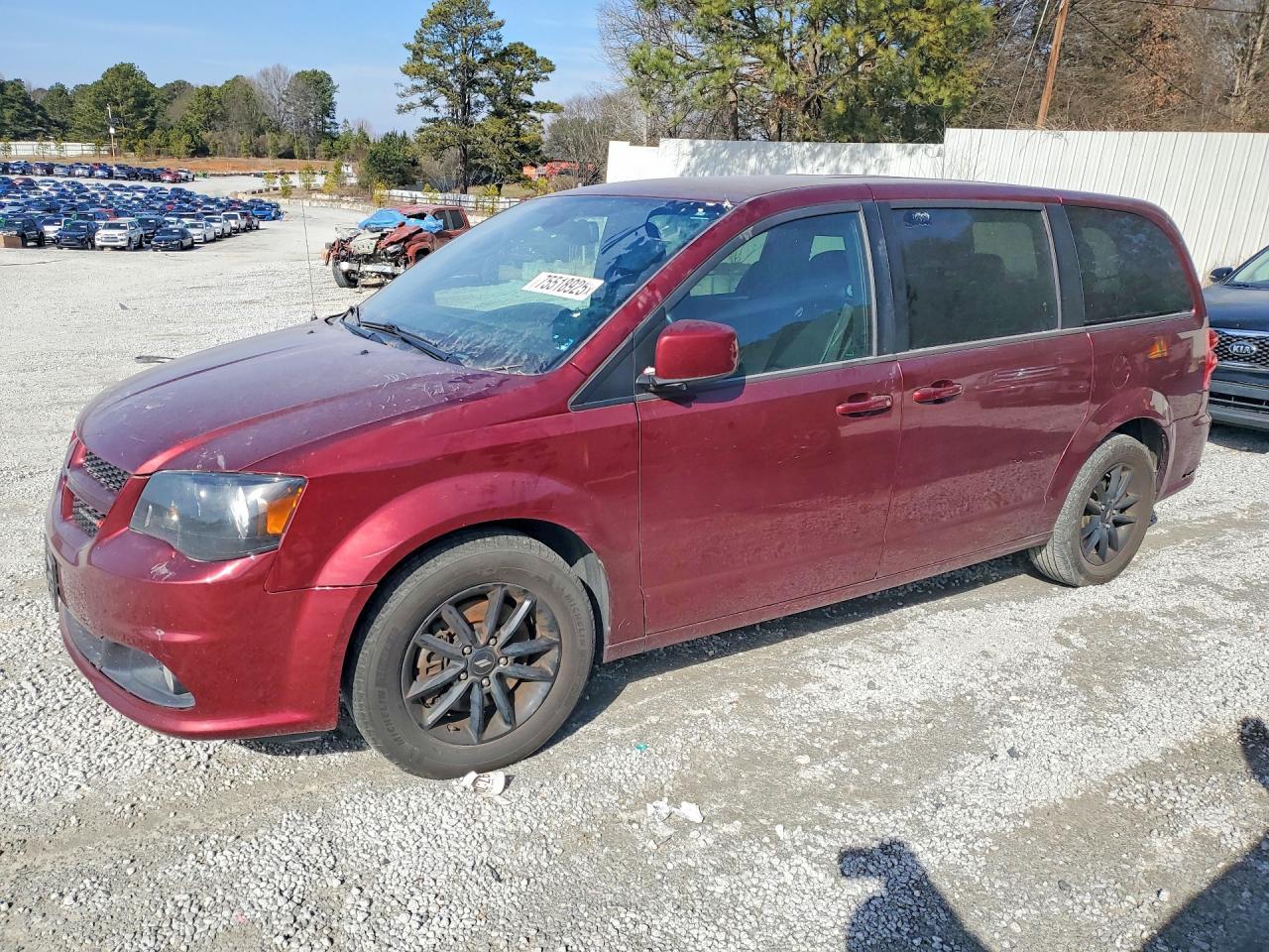 2020 Dodge Grand Caravan Gt - zdjęcie główne