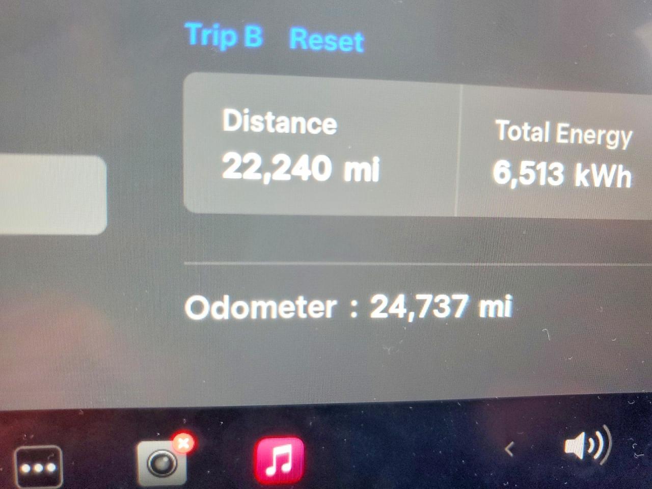 2024 Tesla Model 3 - zdjęcie 9