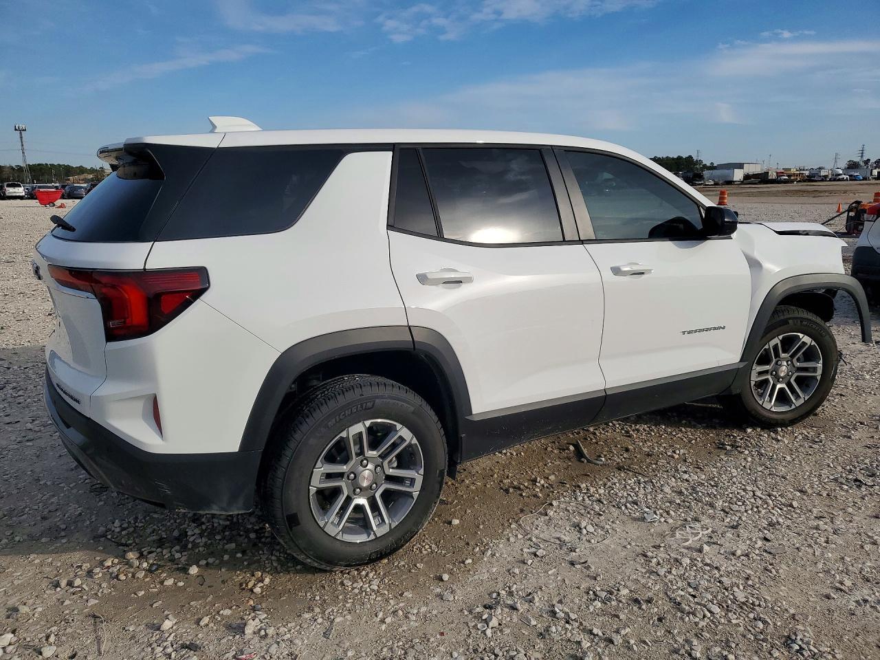 2026 GMC Terrain Elevation - zdjęcie 3