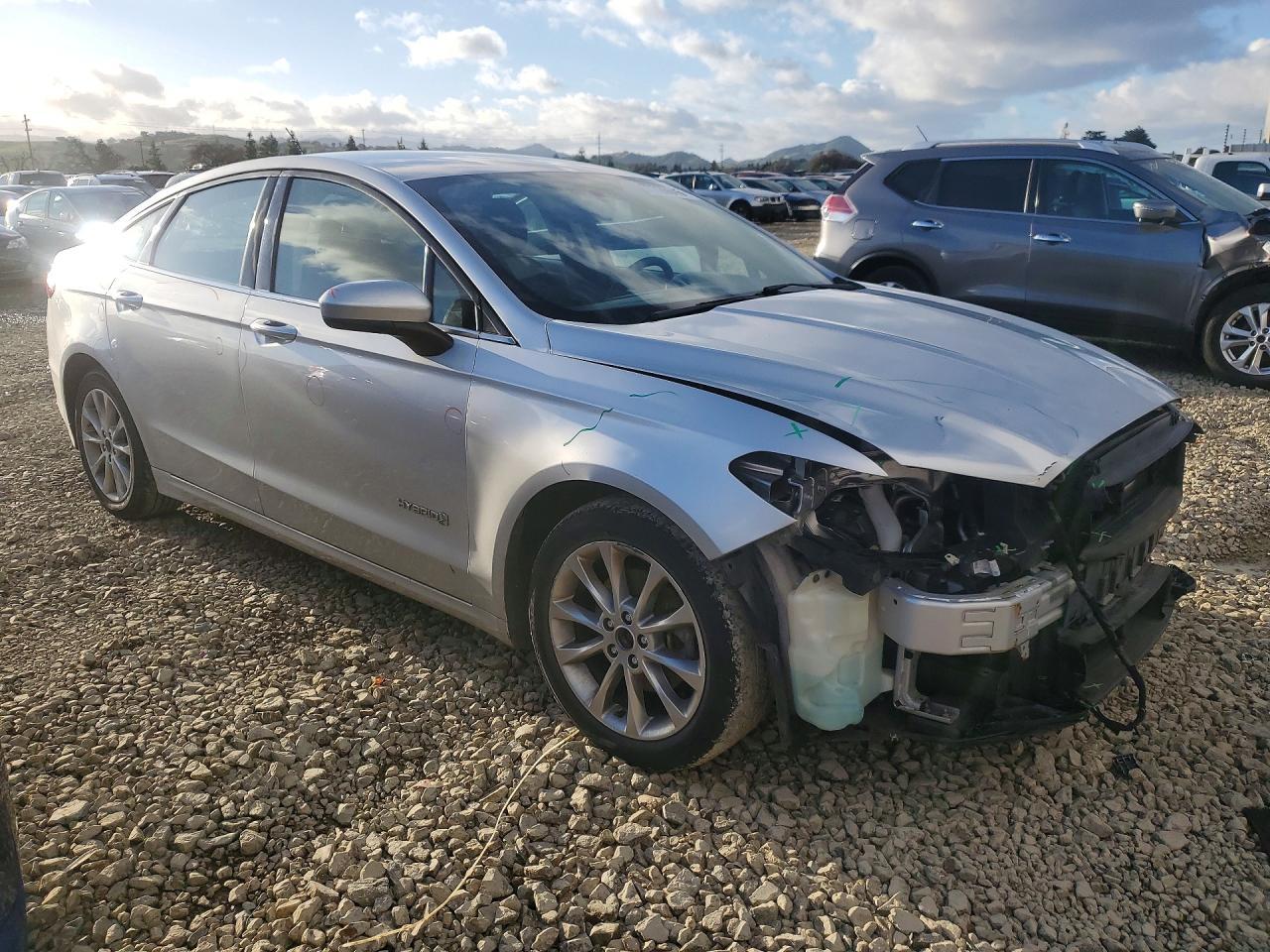 2017 Ford Fusion Se Hybrid - zdjęcie 4