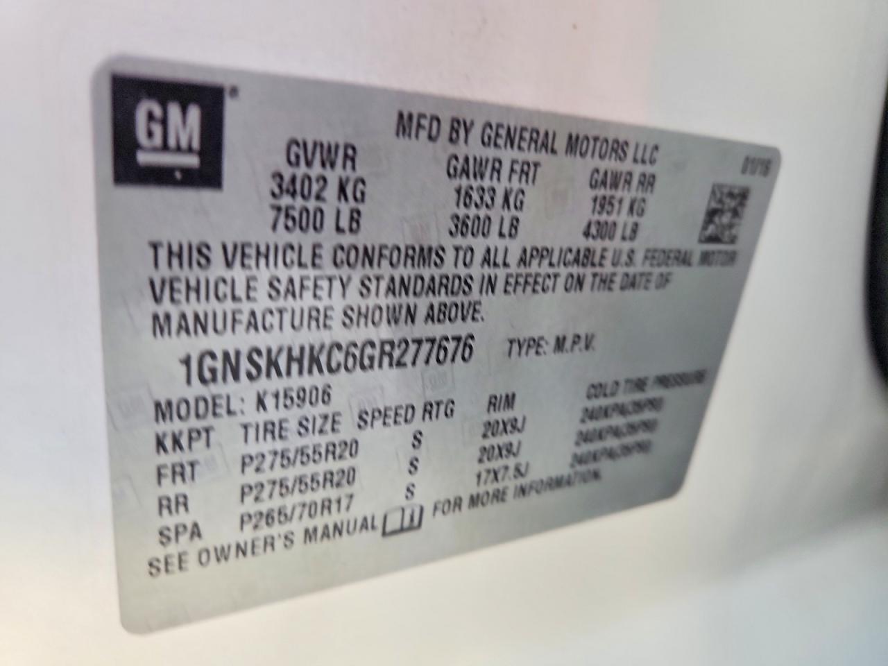 2016 Chevrolet Suburban K1500 Lt - zdjęcie 13