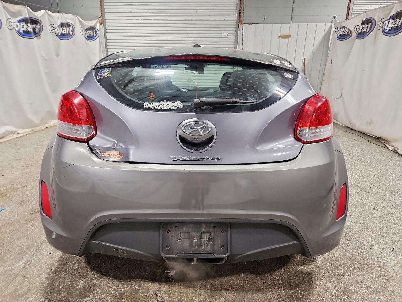 2016 Hyundai Veloster Base - zdjęcie 6