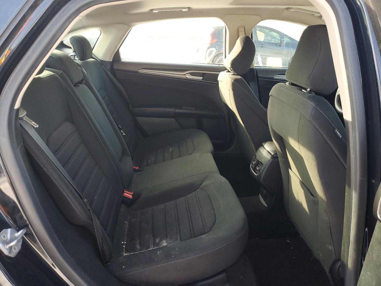 2020 Ford Fusion Se - zdjęcie 10