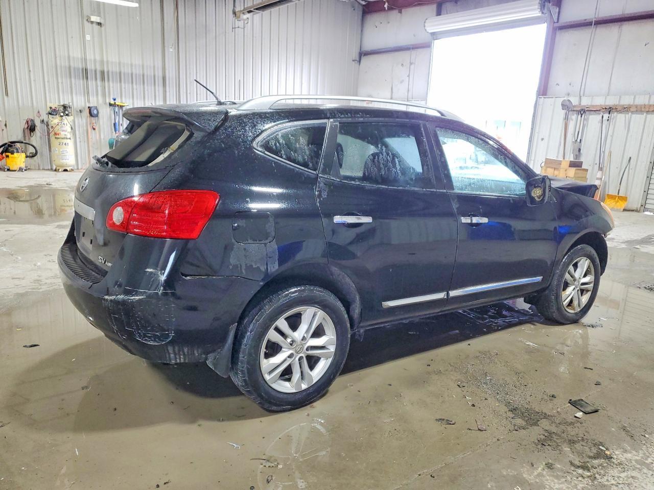 2013 Nissan Rogue S - zdjęcie 3