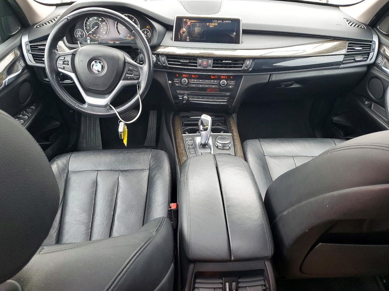 2015 BMW X5 xDrive35D - zdjęcie 8