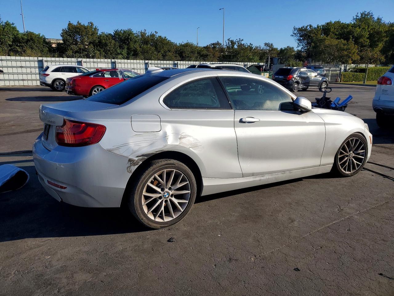 2016 BMW 228 I Sulev - zdjęcie 3