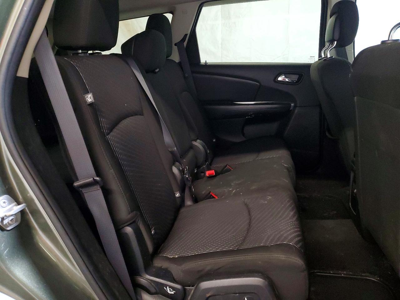 2016 Dodge Journey Crossroad - zdjęcie 11