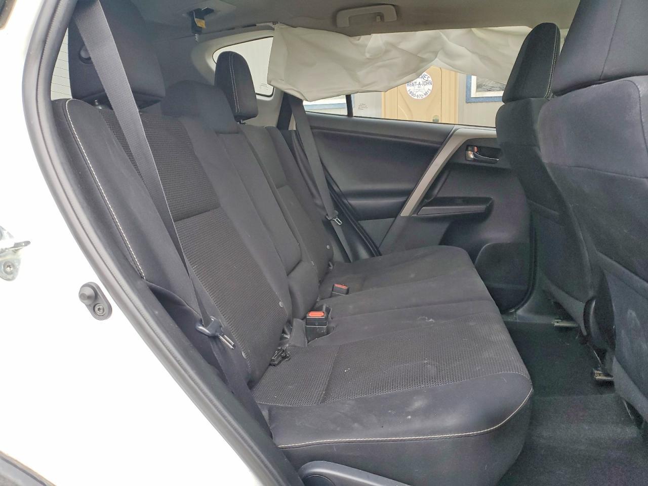 2018 Toyota Rav4 Xle - zdjęcie 10