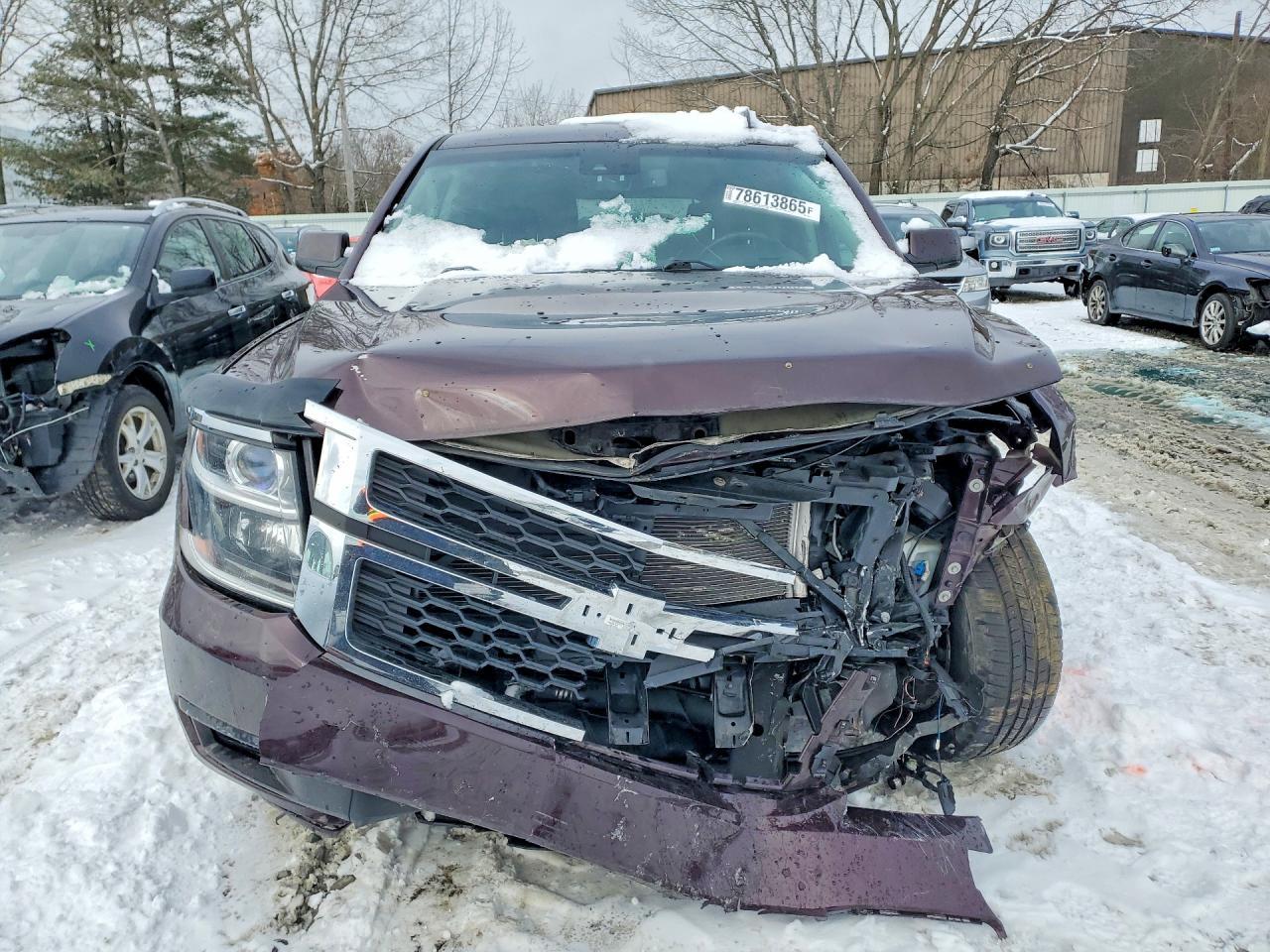 2017 Chevrolet Suburban K1500 Lt - zdjęcie 5