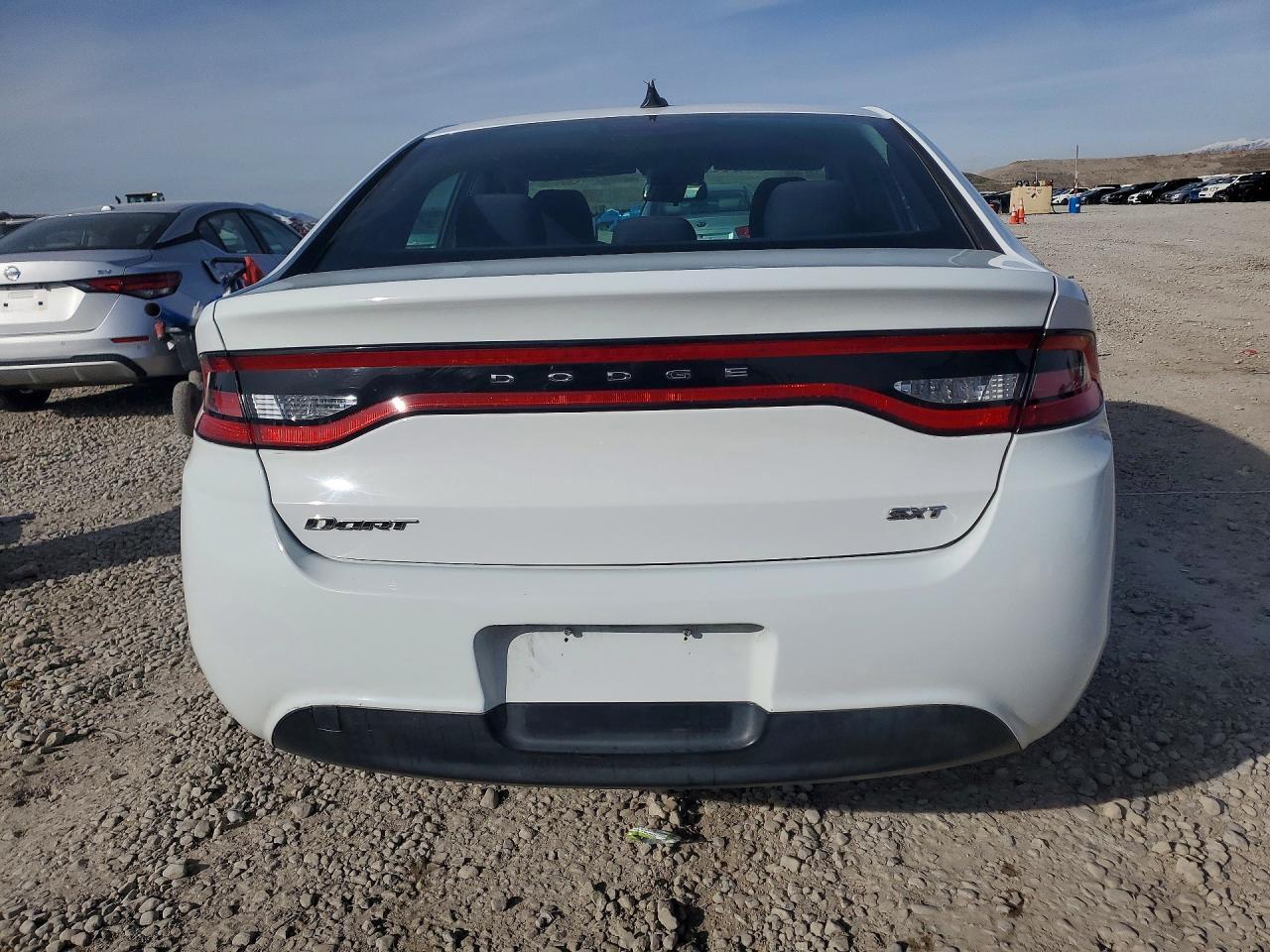2015 Dodge Dart Sxt - zdjęcie 6