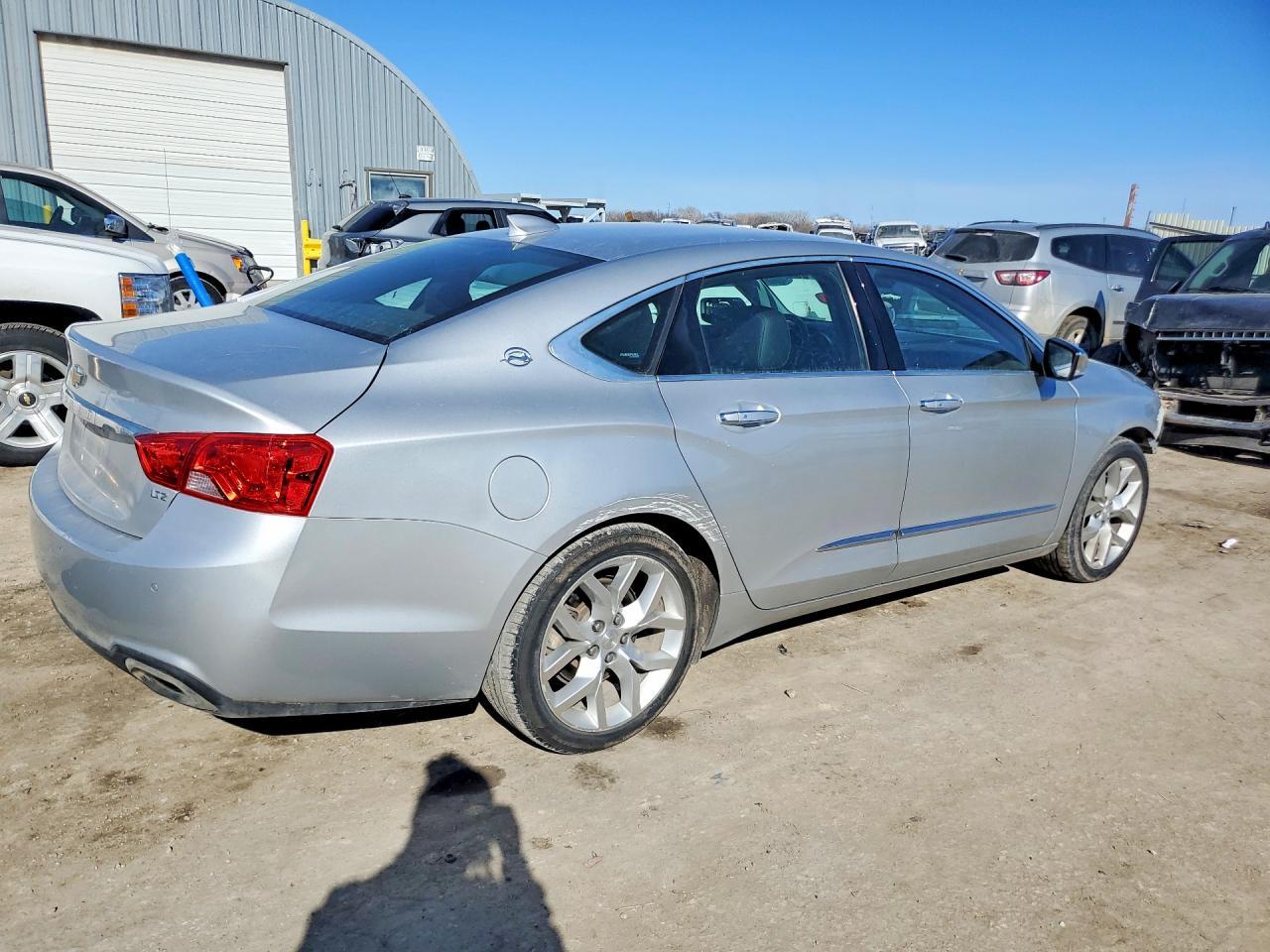 2015 Chevrolet Impala Ltz - zdjęcie 3