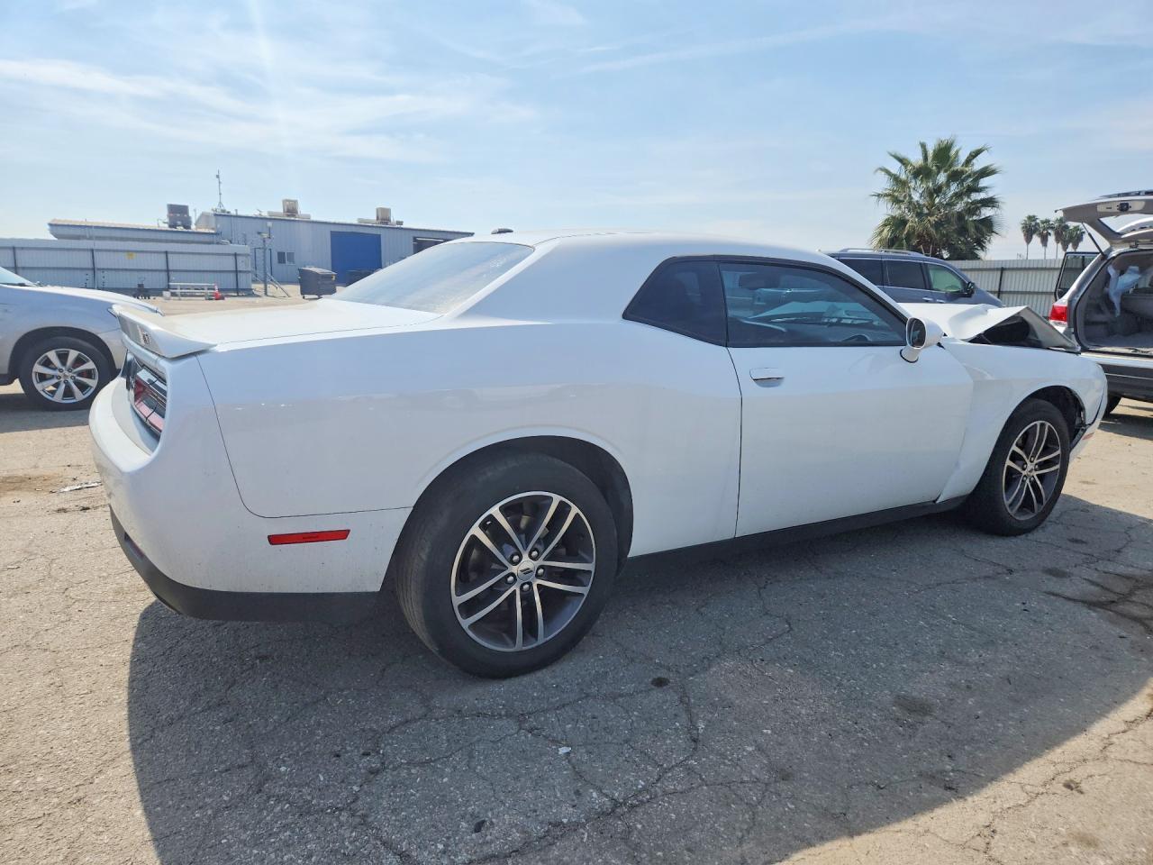 2019 Dodge Challenger Sxt - zdjęcie 3