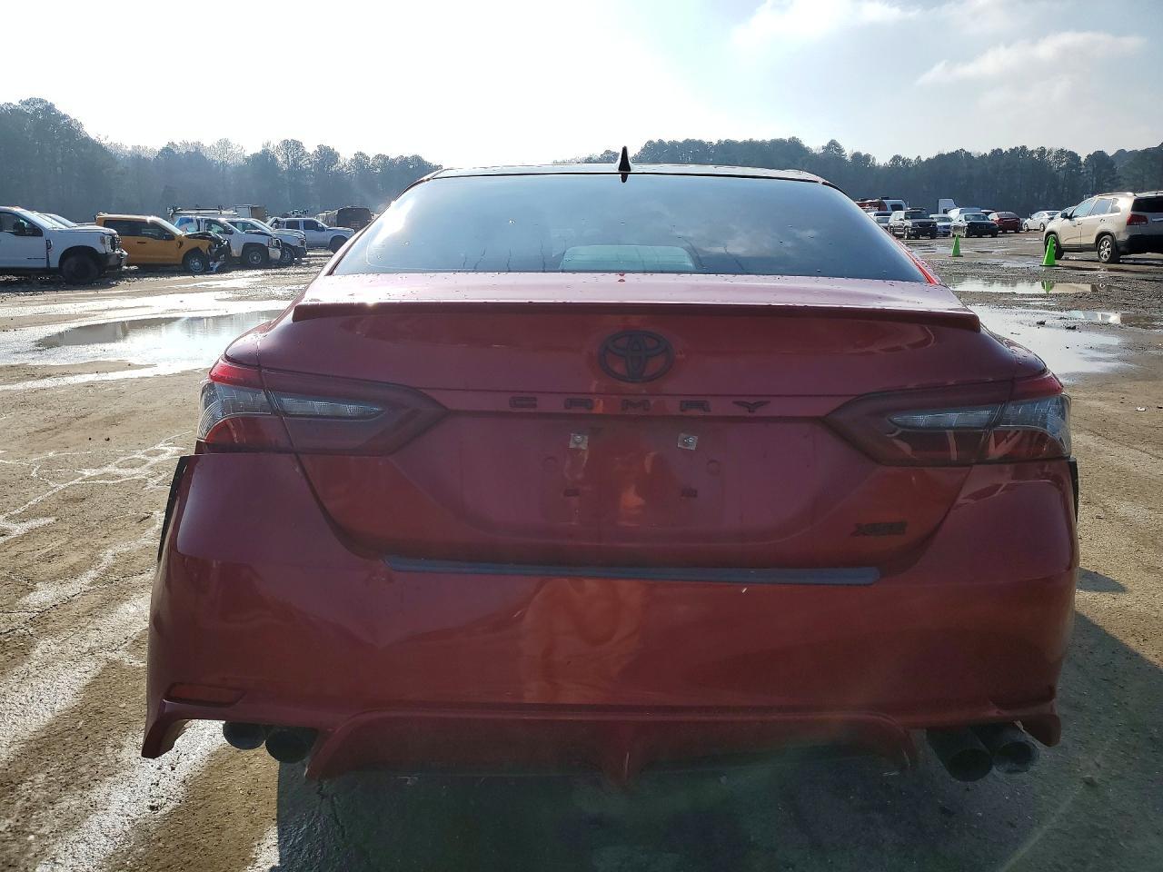 2021 Toyota Camry Xse - zdjęcie 6