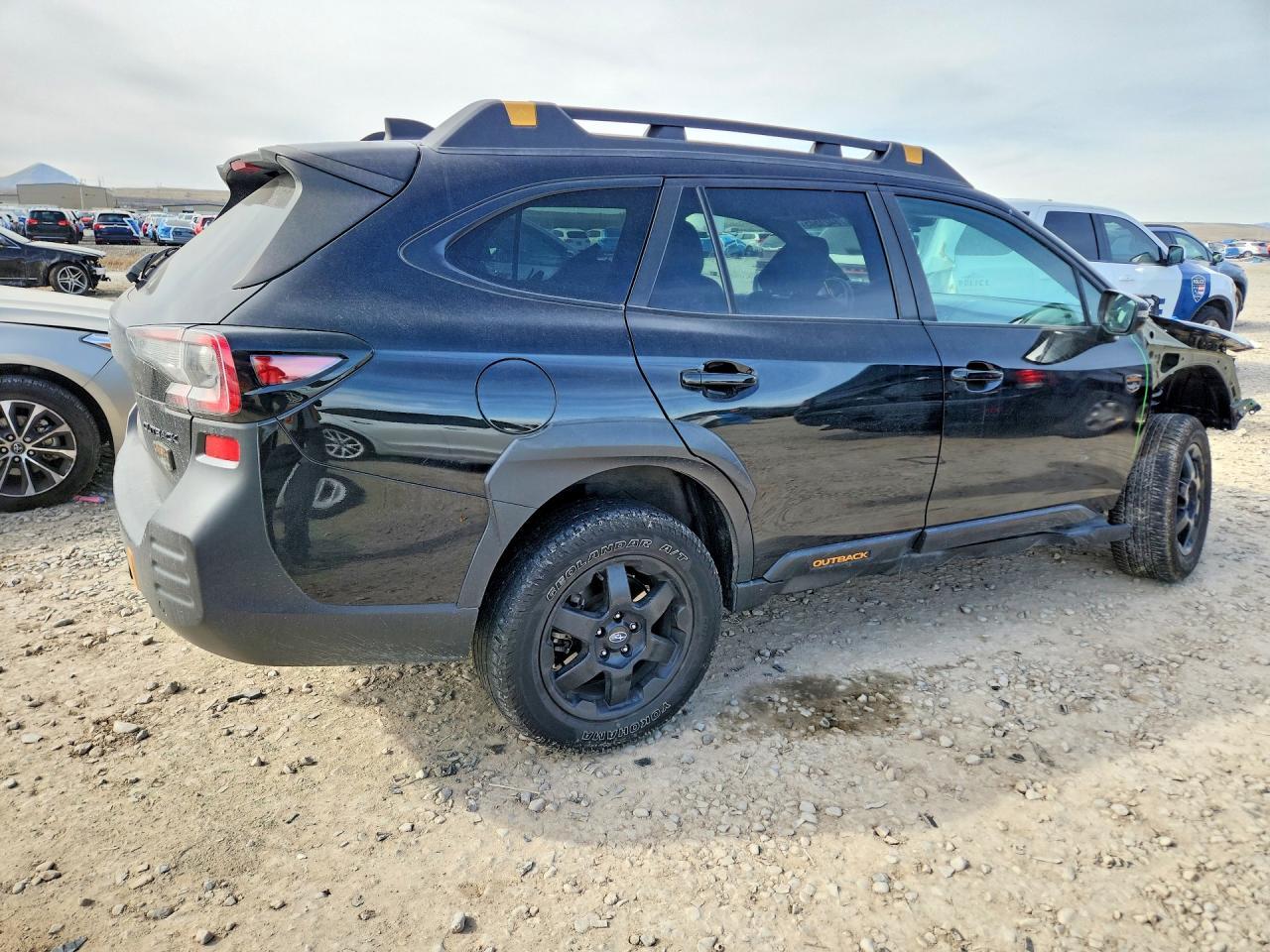 2022 Subaru Outback Wilderness - zdjęcie 3