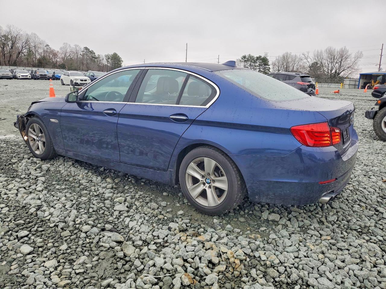 2013 BMW 528 I - zdjęcie 2