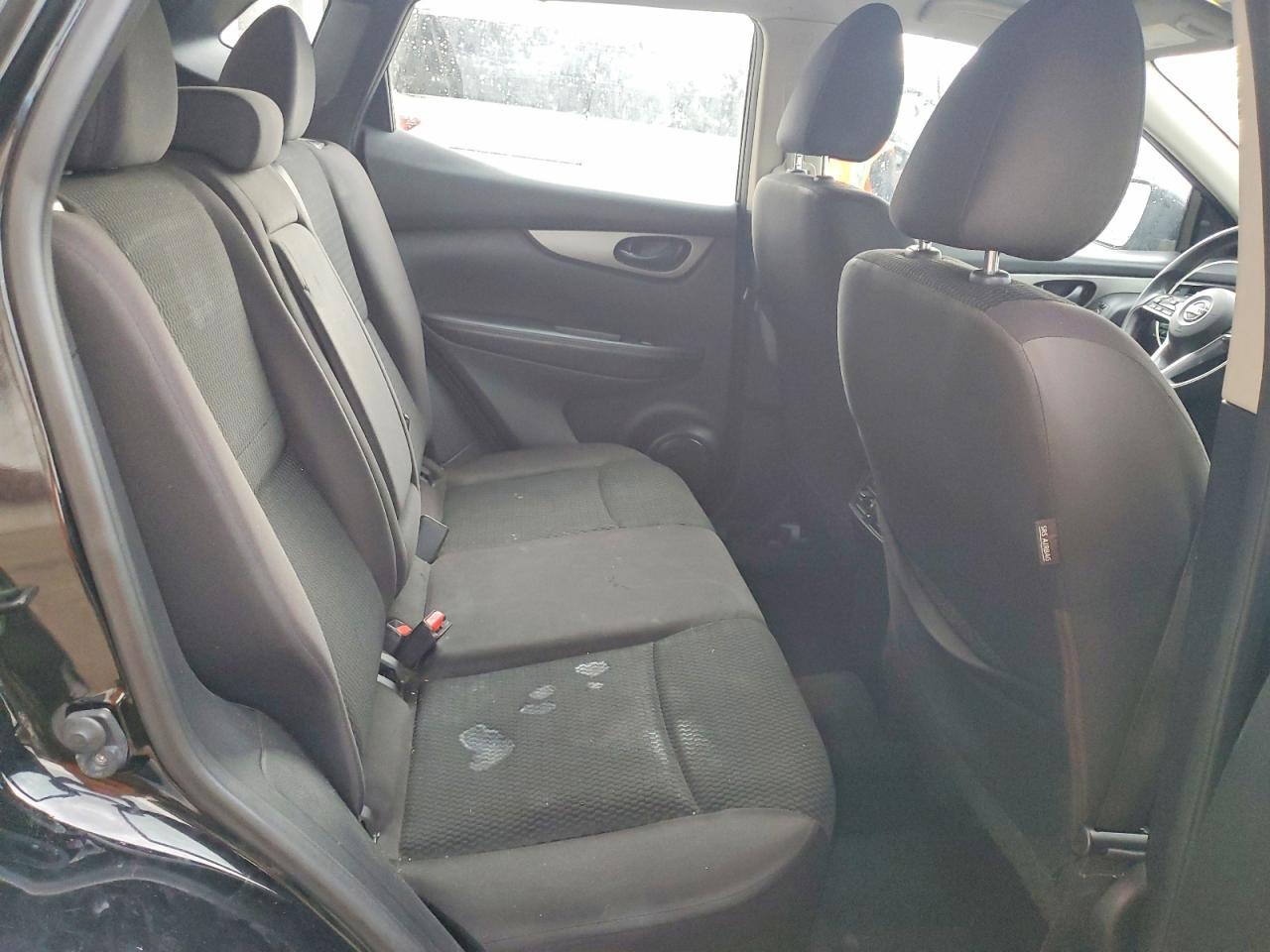 2018 Nissan Rogue Sport S - zdjęcie 11