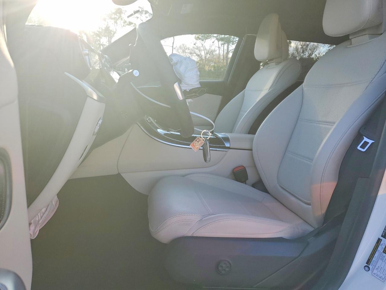 2023 Mercedes-Benz Glc 300 4Matic - zdjęcie 7