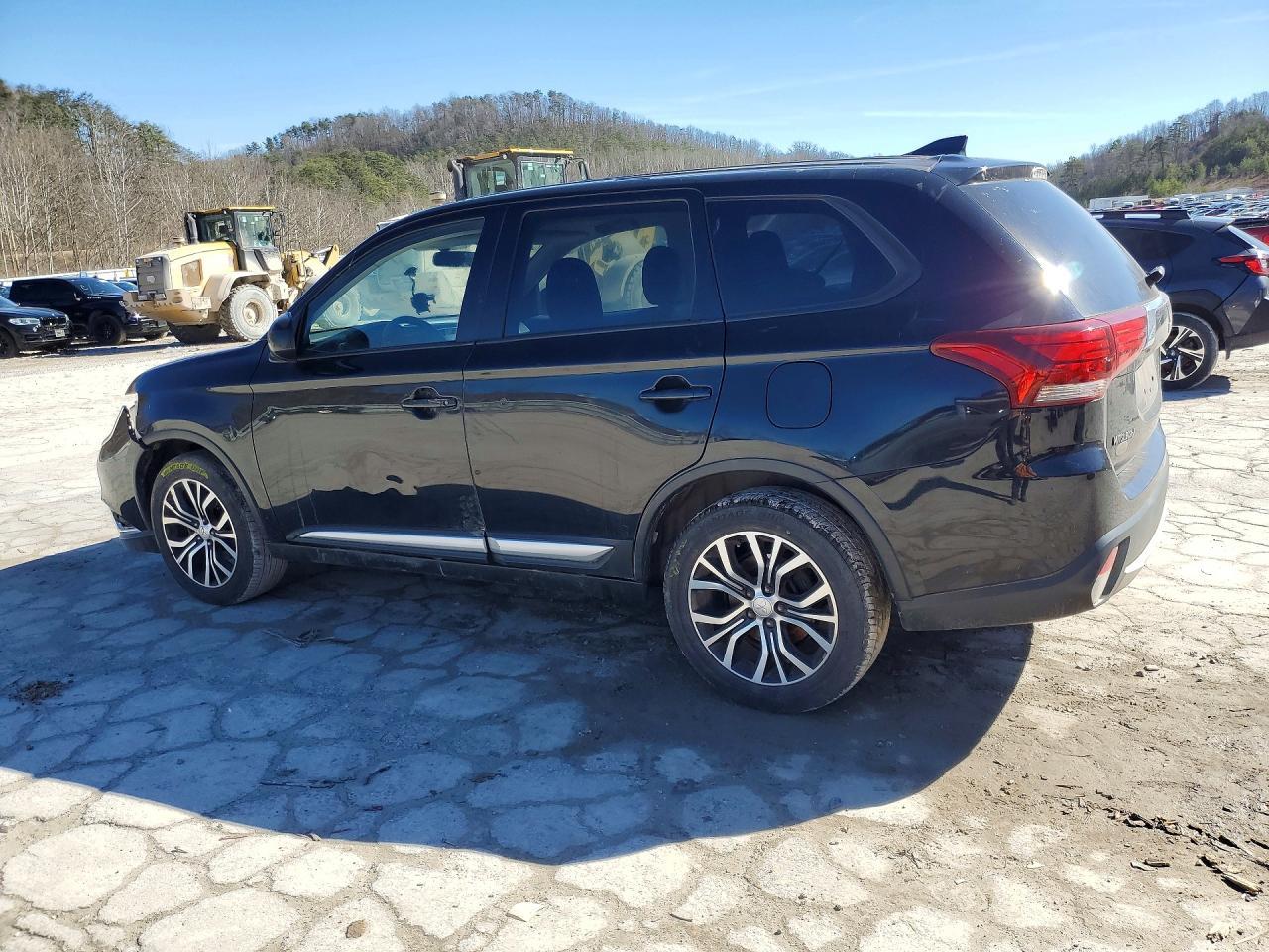 2018 Mitsubishi Outlander Se - zdjęcie 2