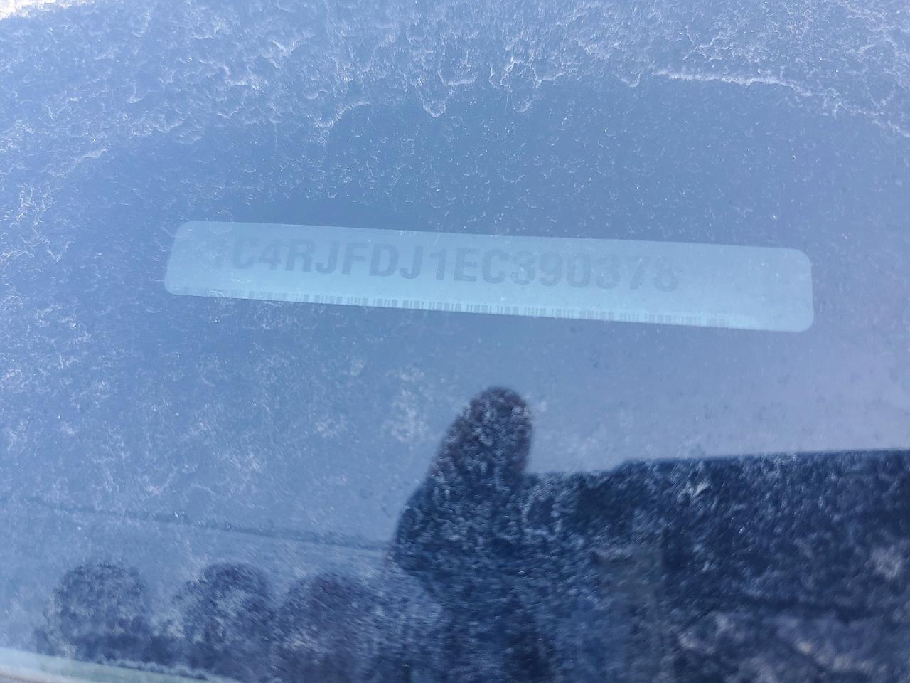 2014 Jeep Grand Cherokee Srt-8 - zdjęcie 13