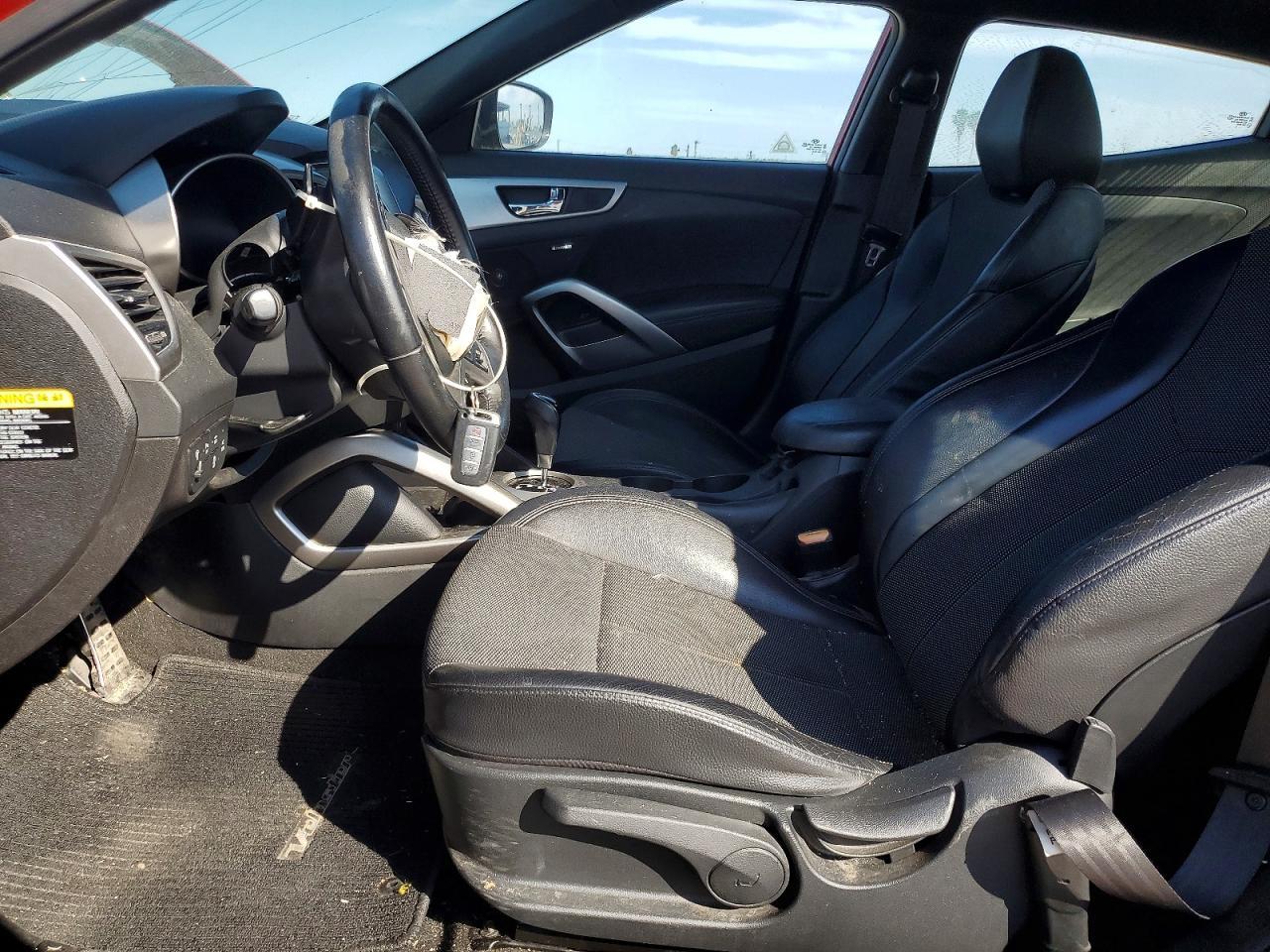 2016 Hyundai Veloster - zdjęcie 7