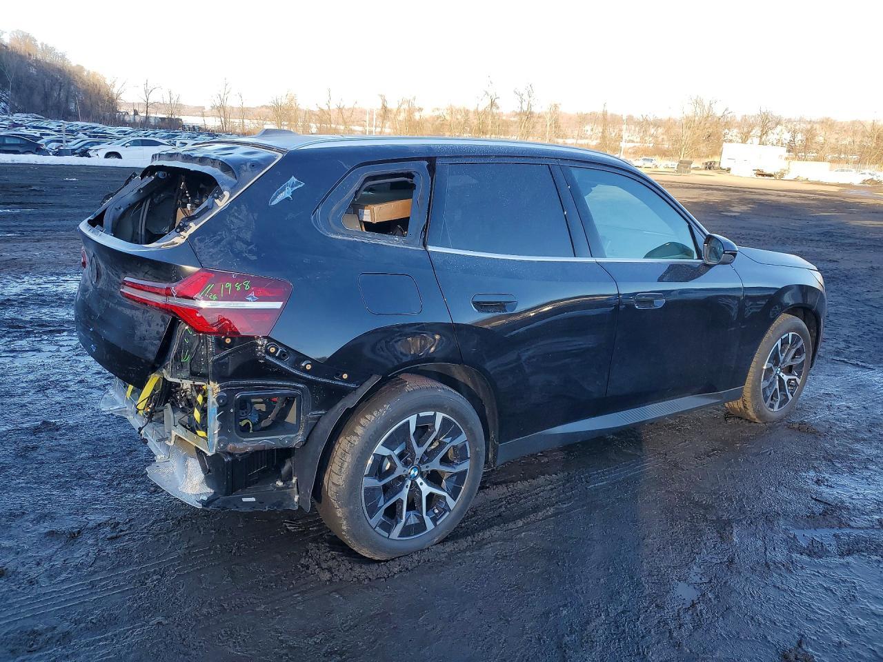 2025 BMW X3 30 xDrive - zdjęcie 3