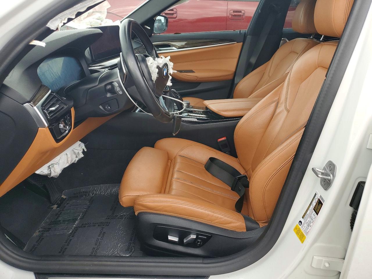 2021 BMW 530 I - zdjęcie 7