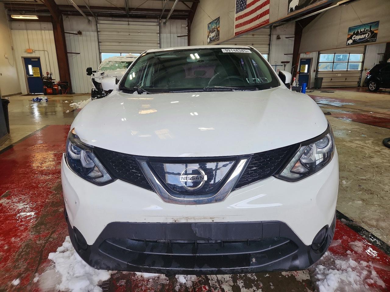 2018 Nissan Rogue Sport S - zdjęcie 5